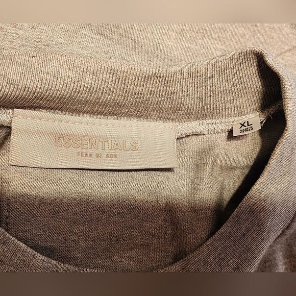 Essentials Fear or God Dark Oatmeal T-Shirt Size XL - Picture 8 of 10